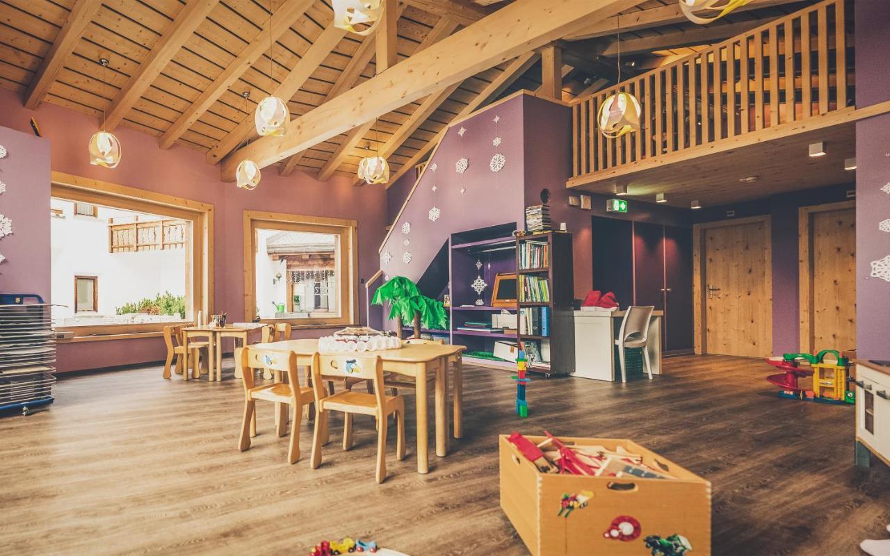 Hotel Waldhuus Давос Екстер'єр фото