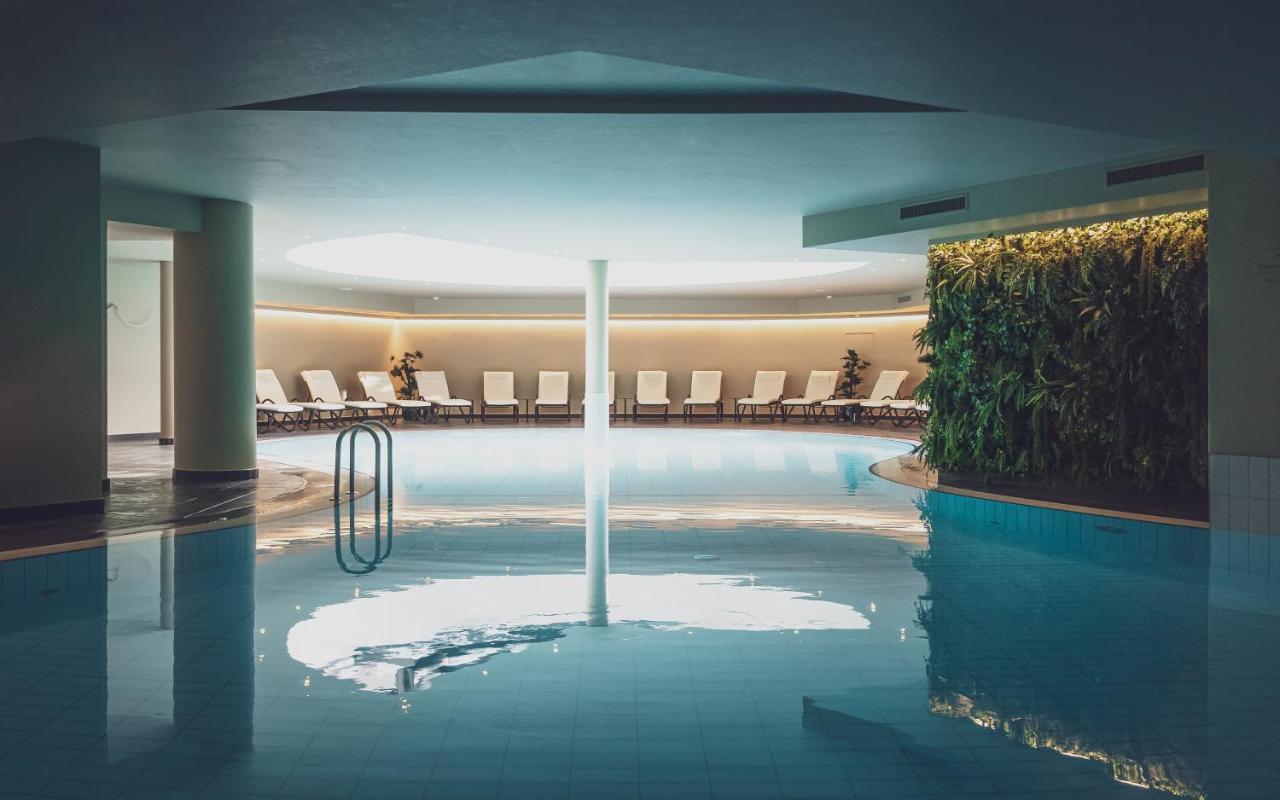 Hotel Waldhuus Давос Екстер'єр фото